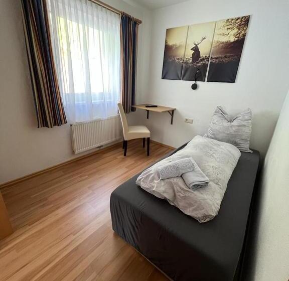 اتاق استاندارد یک نفره, Haus Heimat Wagrain