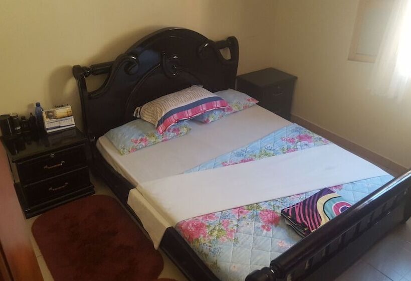 اتاق لوکس, A Home To Remember Guest House