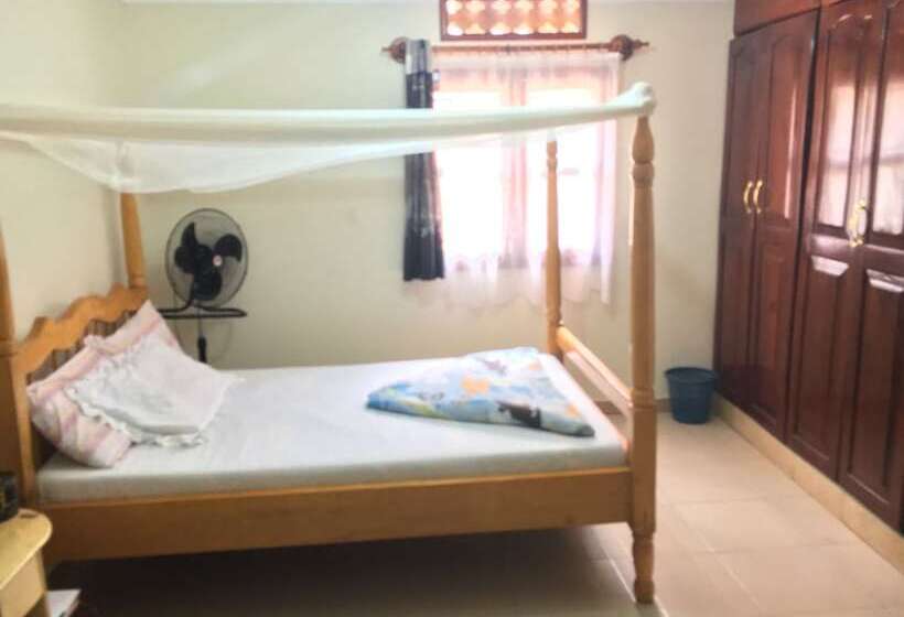 اتاق لوکس, A Home To Remember Guest House