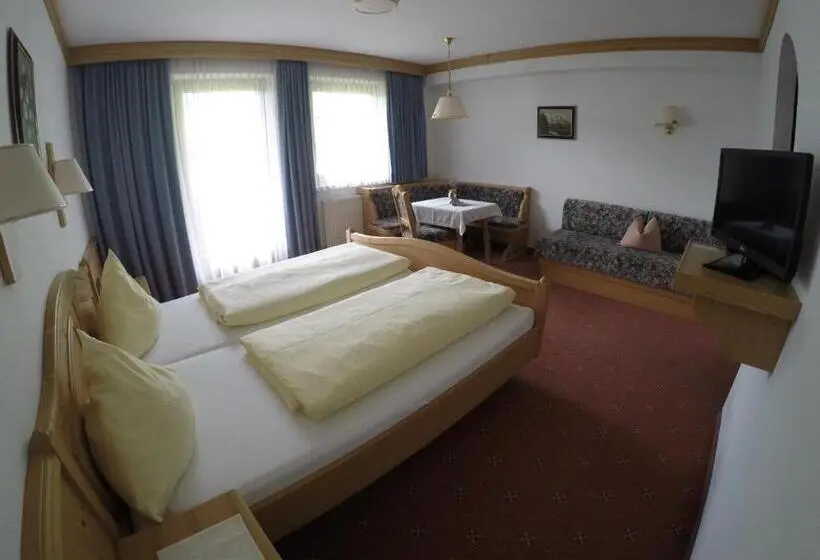 Comfort room with balcony, Gästehaus Alpenland