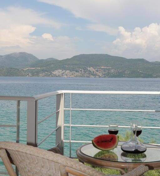 סוויטה, Agnadi Suites