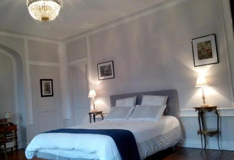 スイート（家族用）, Chambres D Hôtes La Bourbelle