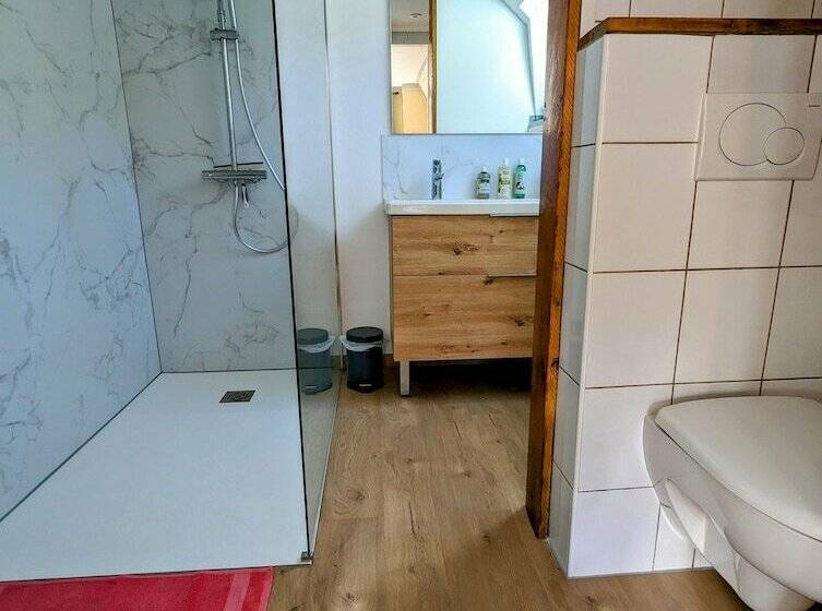 غرفة بريميوم ثلاثية, Chambres D Hôtes Le Lepadou Bas