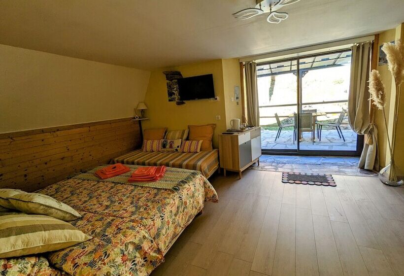 غرفة كومفورت ثلاثية, Chambres D Hôtes Le Lepadou Bas