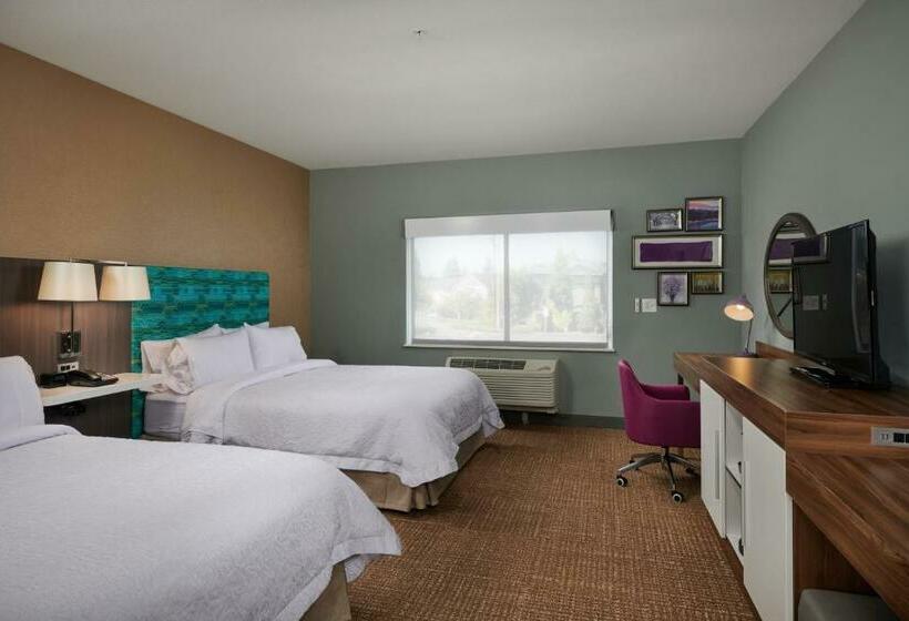 غرفة قياسية لذوى الاحتياجات الخاصة, Hampton Inn Sherwood Portland