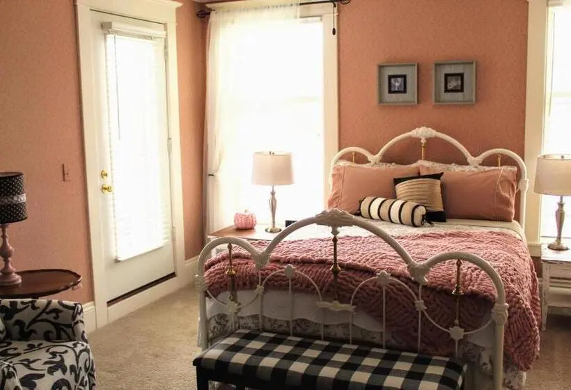 スタンダードルーム, The Nordic Pineapple Bed And Breakfast
