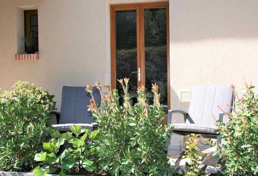 Номер Стандарт с Террасой, Beauchamps Maison D'hotes
