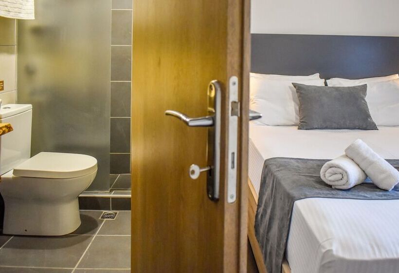 디럭스 룸 도시 전망, Entelia