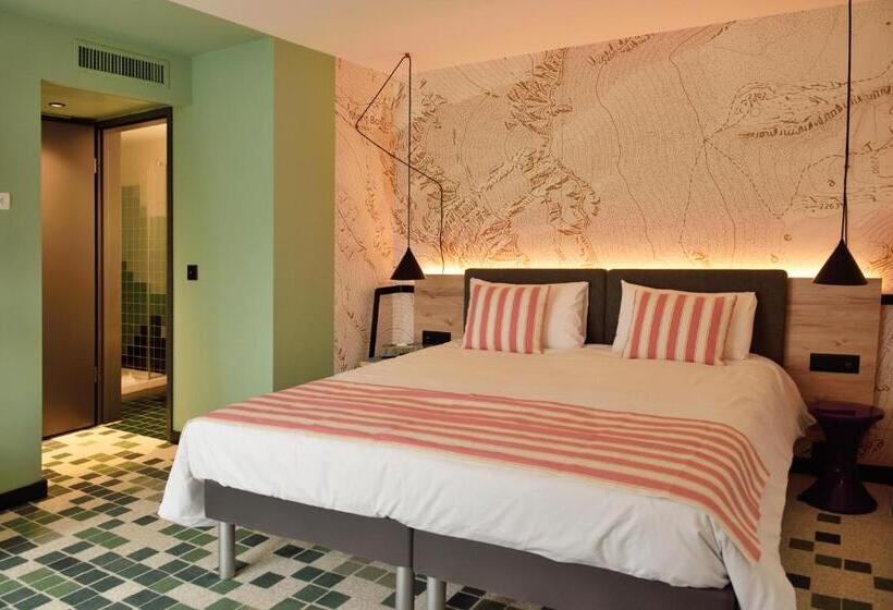 Superior-huone Parveke, Nonanteneuf Appart Hôtel Sierre Self Check In