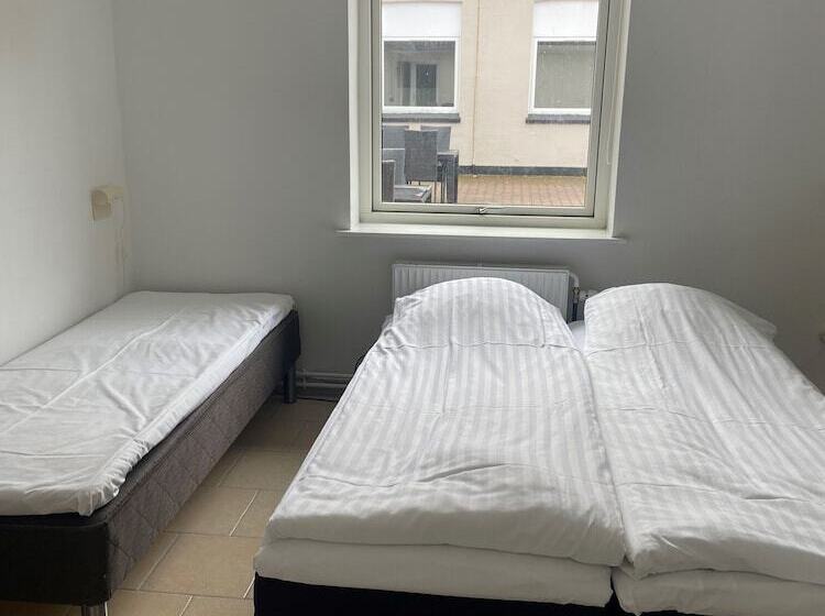 غرفة عائلية, Blokhus Hune Hotel Og Vandrerhjem