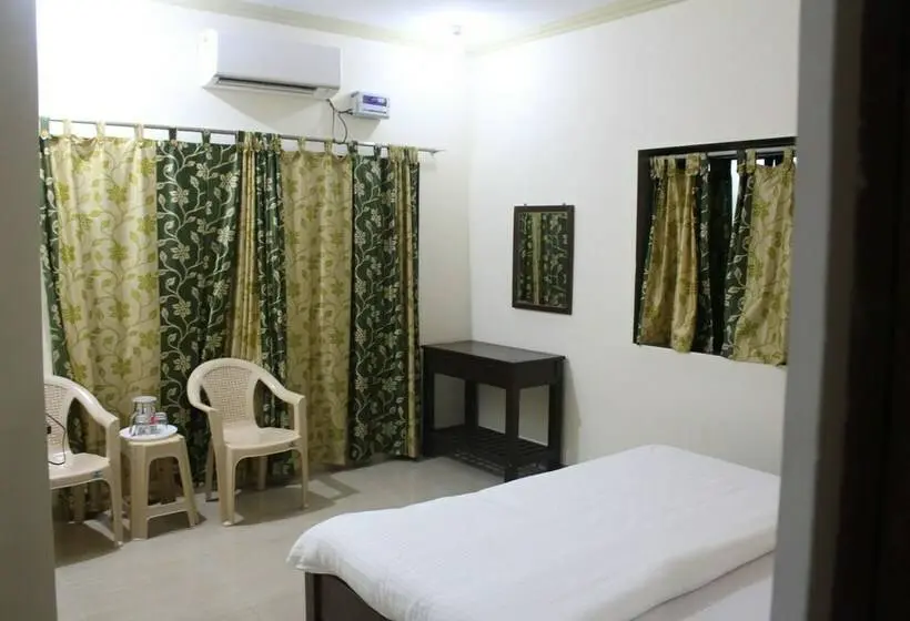 Deluxe-huone, Surve Natures Resort   Chiplun