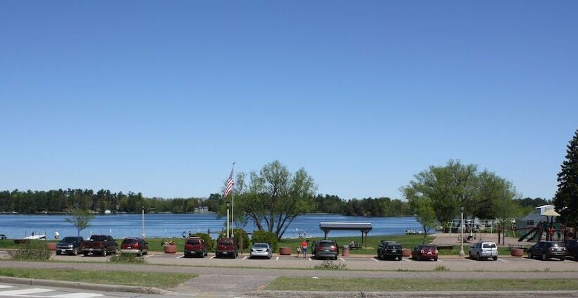 غرفه قياسيه سريرين مزدوجين, Best Western Plus Concord Inn