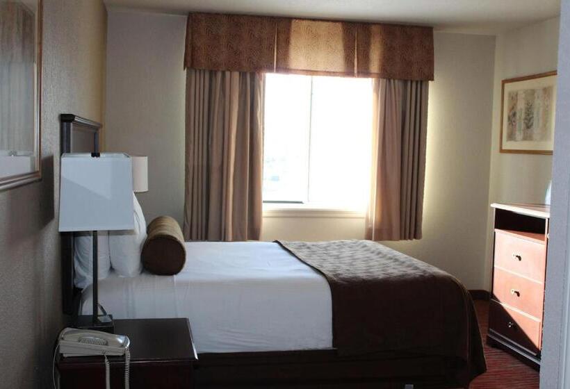 غرفة قياسية سرير ملكى لذوى الإحتياجات الخاصة, Best Western Plus Concord Inn