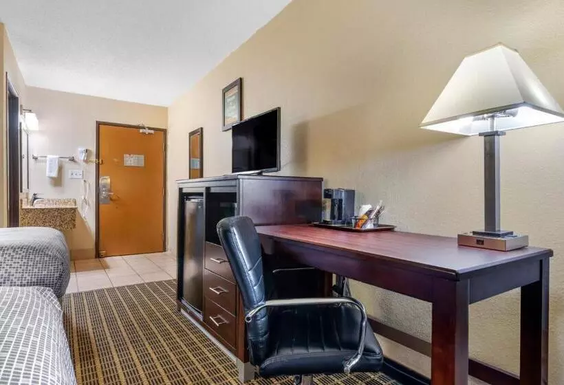2ダブルベッドのスタンダードルーム, Econo Lodge