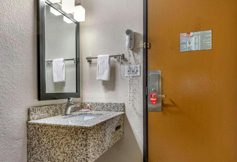 适合残疾人使用的标准间, Econo Lodge