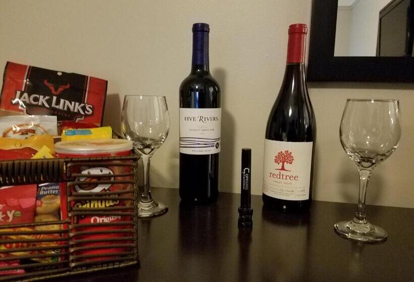 スタンダードルーム, Majestic