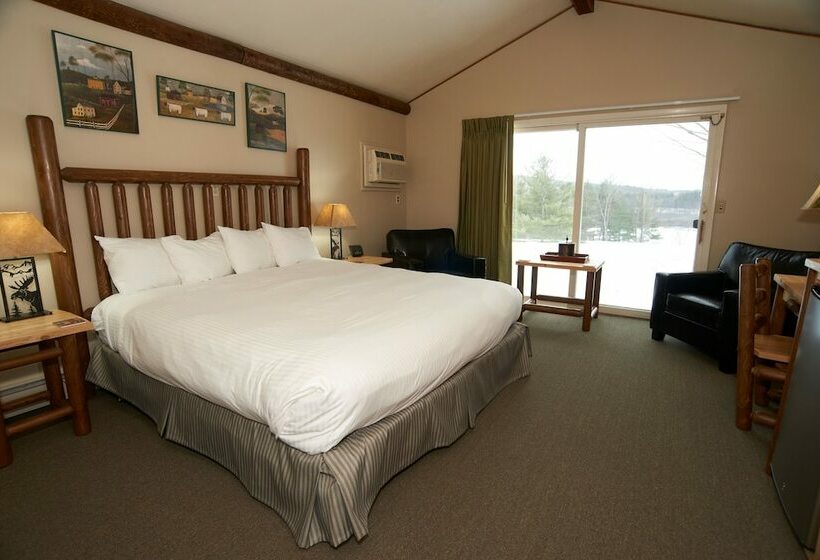 ダブルベッドスタンダードルーム, North Shire Lodge