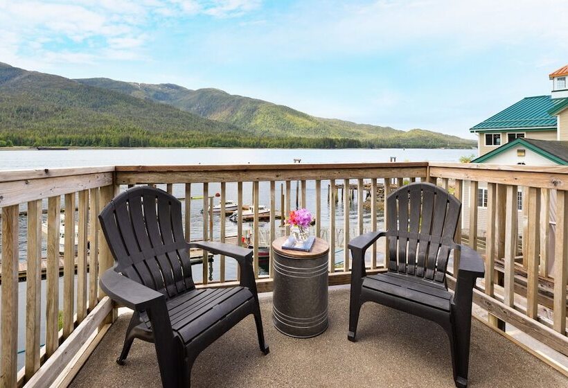 חדר סטנדרט, The Ketch Inn