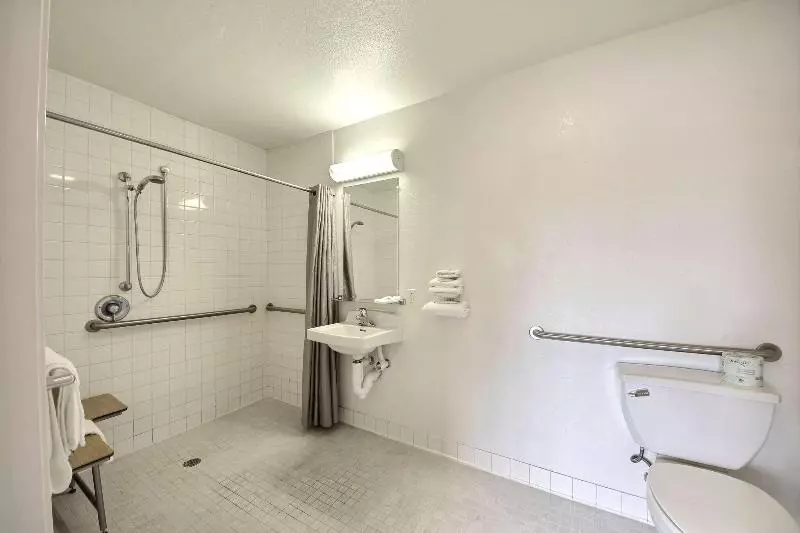 身障者適用スタンダードルーム, Motel 6 San Marcos, Tx