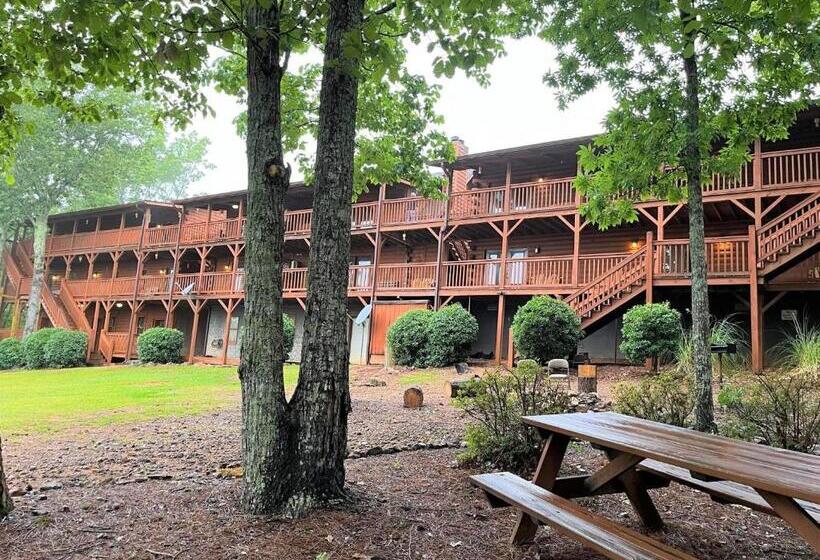 스탠다드 룸 킹사이즈 침대, Mountain Top Inn And Resort