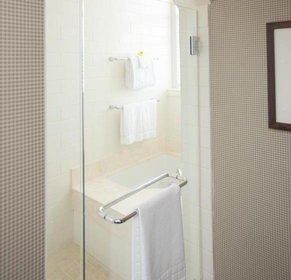 غرفة ديلوكس, The Atherton Hotel At Osu