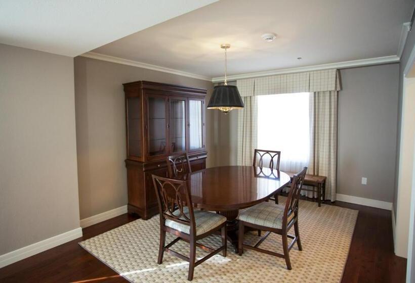 Президентский Люкс, The Atherton Hotel At Osu
