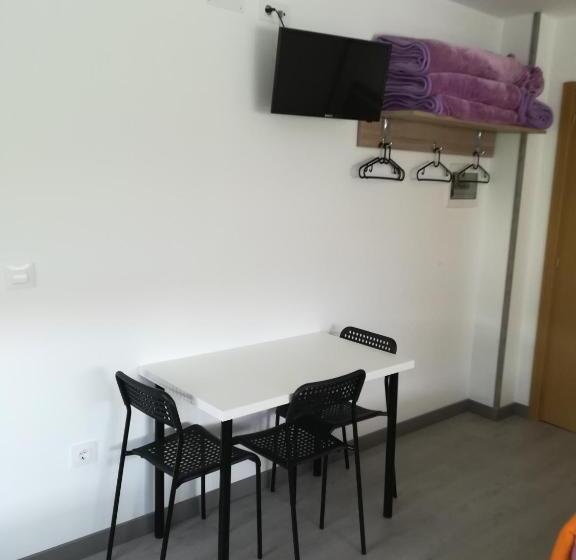 四人标准间, Pension Diana