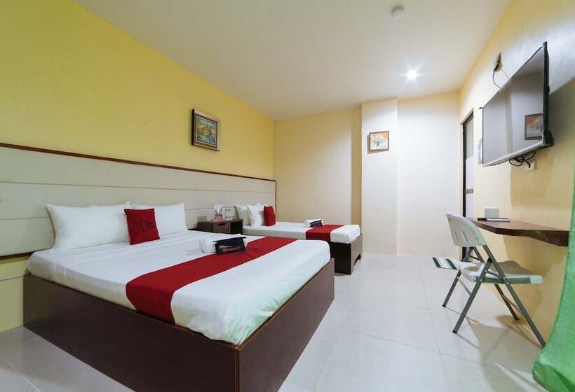 اتاق استاندارد سه نفره, Reddoorz Near Notre Dame Of Dadiangas University