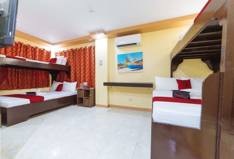 اتاق استاندارد چهار تخته, Reddoorz Near Notre Dame Of Dadiangas University