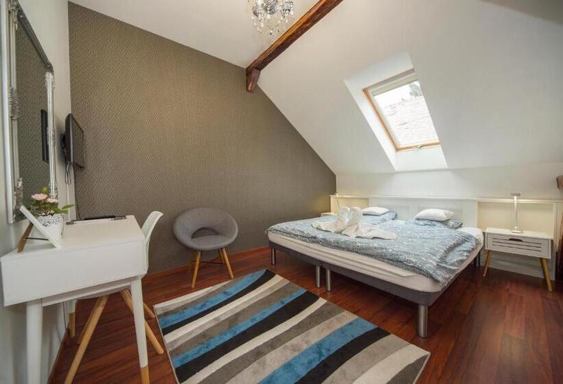 غرفة قياسية, Villa Florencia