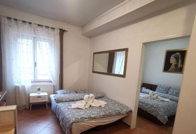 شقة غرفة واحدة, Villa Florencia