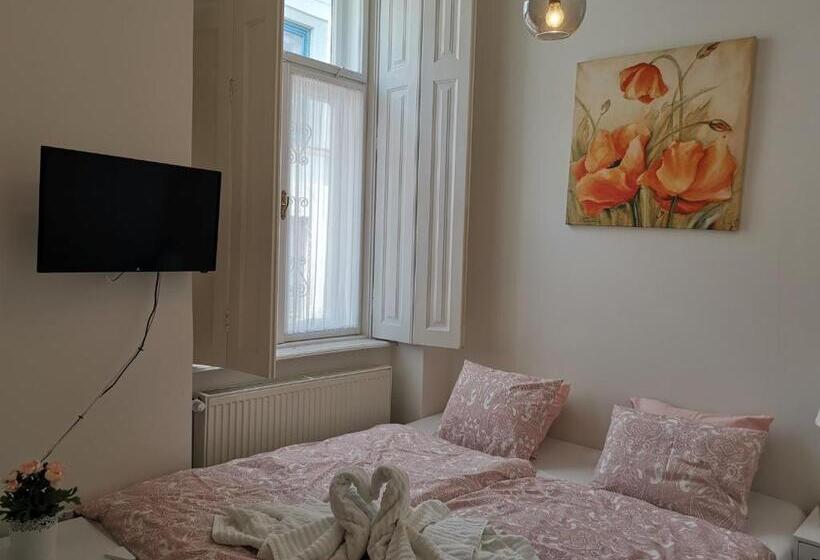 غرفة قياسية لذوى الاحتياجات الخاصة, Villa Florencia