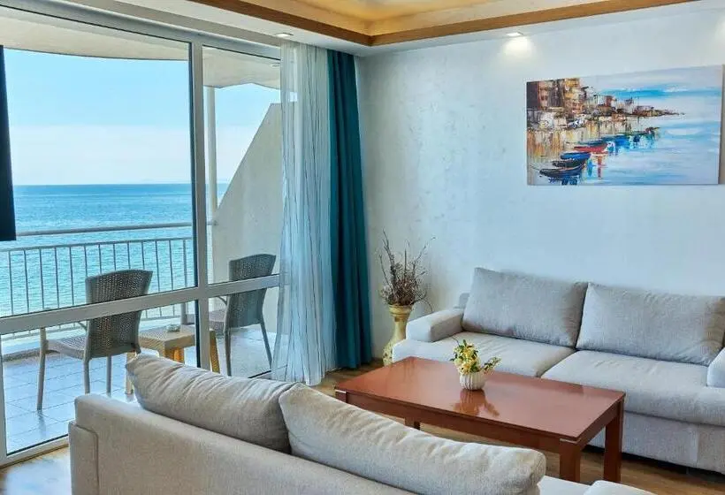 سوییت جونیور با چشم‌انداز دریا, Bilyana Beach Hotel  Adults Only