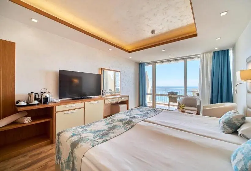 اتاق استاندارد با بالکن و چشم‌انداز دریا, Bilyana Beach Hotel  Adults Only