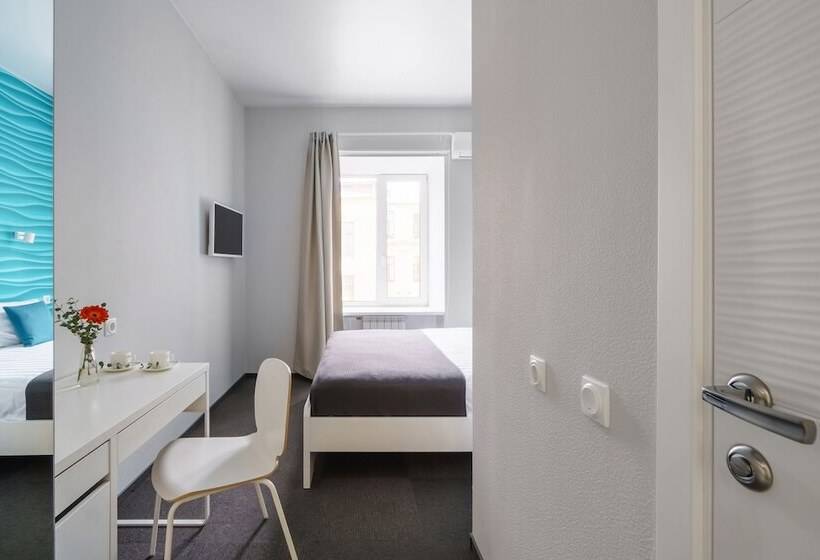 חדר סטנדרט, Steps