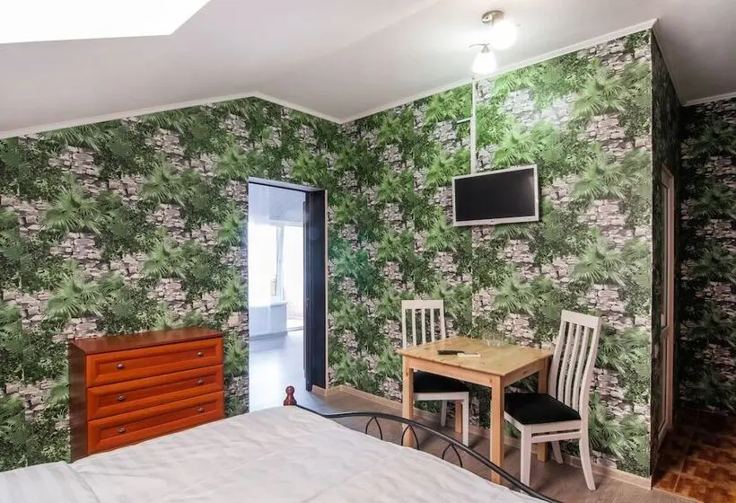 ファミリールーム, Guest House Granat