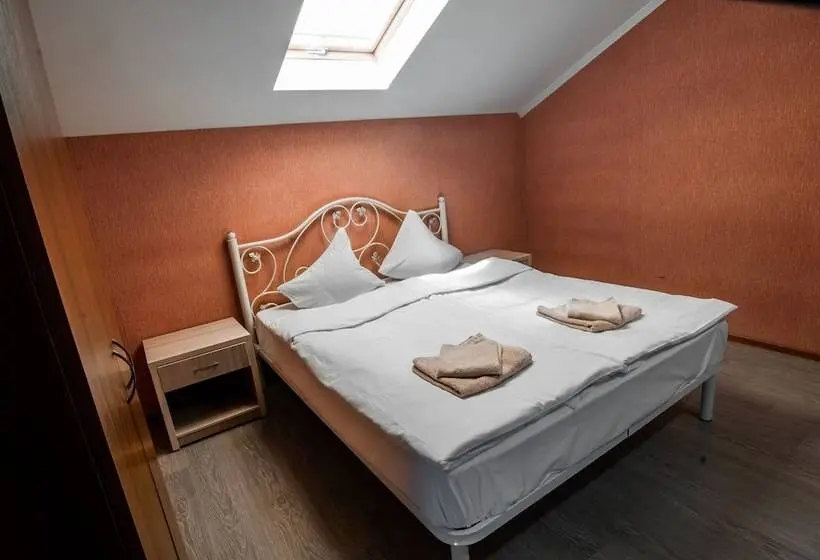 ファミリールーム, Guest House Granat