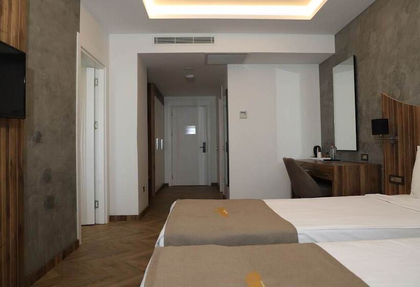 Семейный Номер, Maril Beach & Spa Hotel