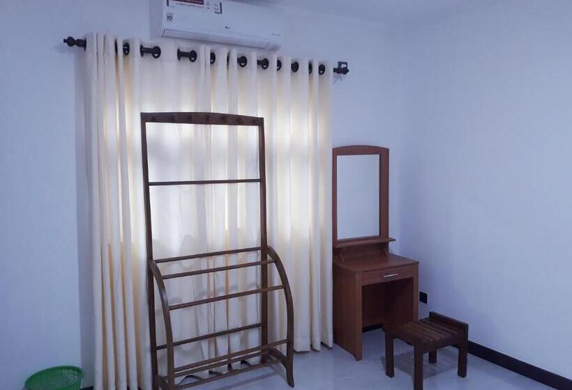 غرفة ديلوكس, Hewage Resort