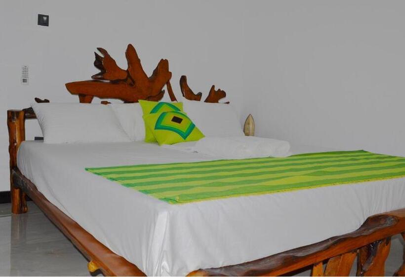 غرفة ديلوكس, Hewage Resort