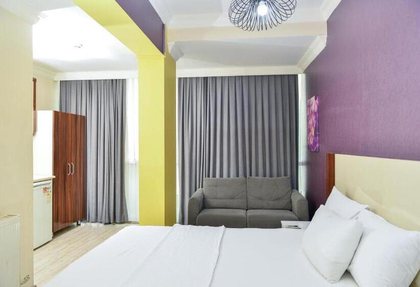 Quarto Deluxe, My Sun
