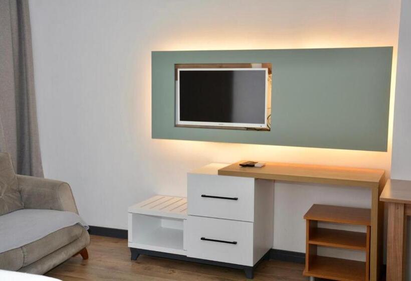 Quarto Triplo Estandar, My Sun