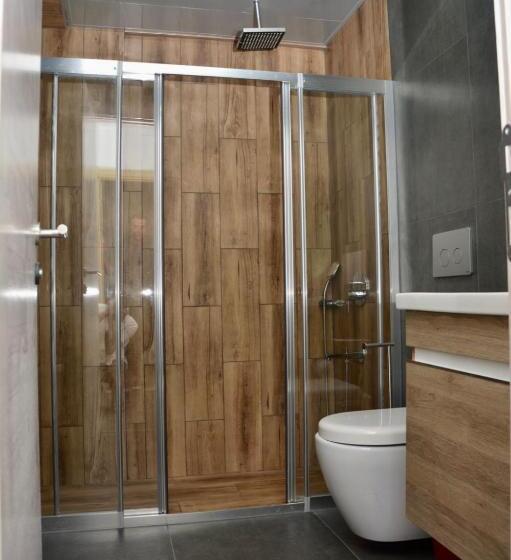 اتاق استاندارد, My Sun