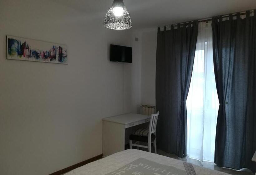 اتاق لوکس, Affittacamere Giada