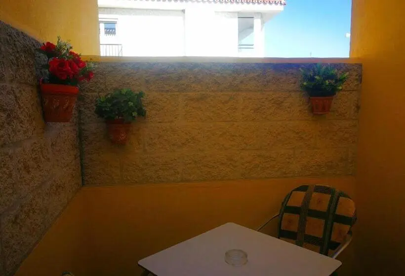 スタンダードインサイドビュールーム, Hostal La Estacion