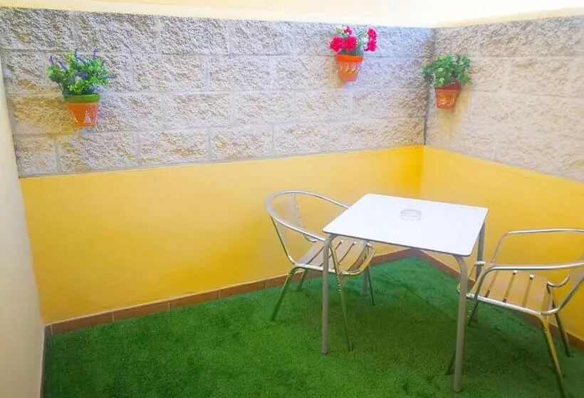 スタンダードインサイドビュールーム, Hostal La Estacion