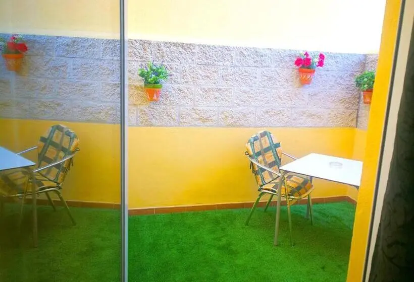 スタンダードインサイドビュールーム, Hostal La Estacion
