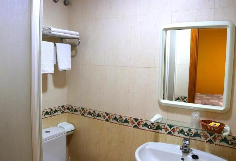 スタンダードシングルルーム, Hostal La Estacion