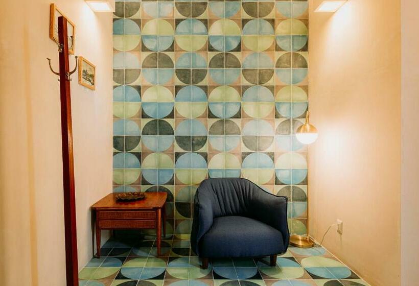 Suite with Terrace, Waye