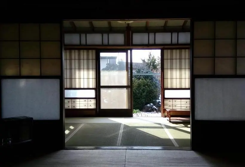 Habitació Quàdruple Estàndard, Hachi
